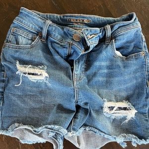 NWOT Maurice’s Cut Off Shorts Size 0